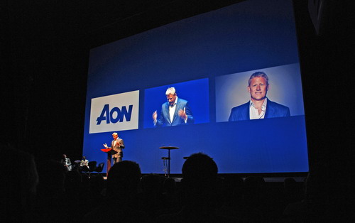 /denmark/images/aon-denmark-images/historyoflegends/Aon-dinner/Aon_ManchesterUnitedSponsor