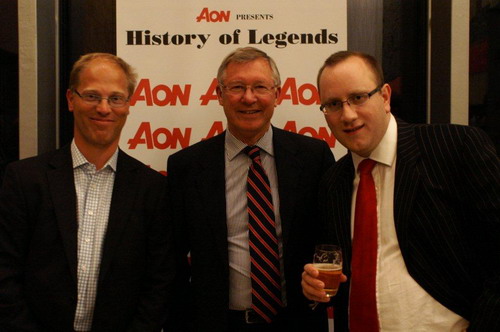 /denmark/images/aon-denmark-images/historyoflegends/Aon-dinner/Aon_ManchesterUnitedSponsor